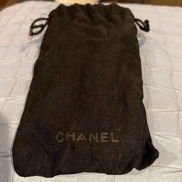 Chanel Sunglasses - Picture 5 of 14